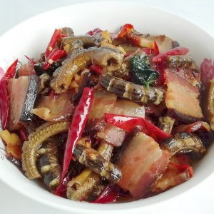 腊肉烧黄鳝（菜品图片仅...